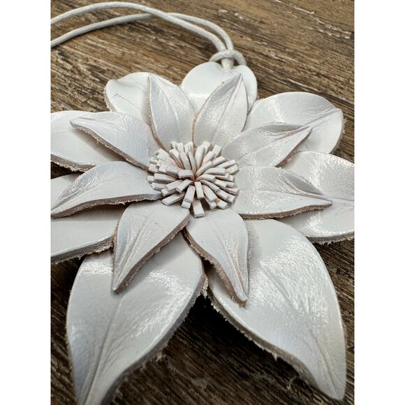 Christmas White Poinsettia Purse Charm Genuine Leather Christmas Holiday Charm - Picture 4 of 7